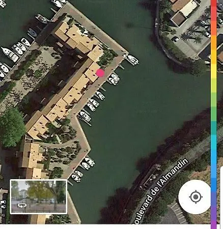 Marina Village Saint-Cyprien  Exterior photo