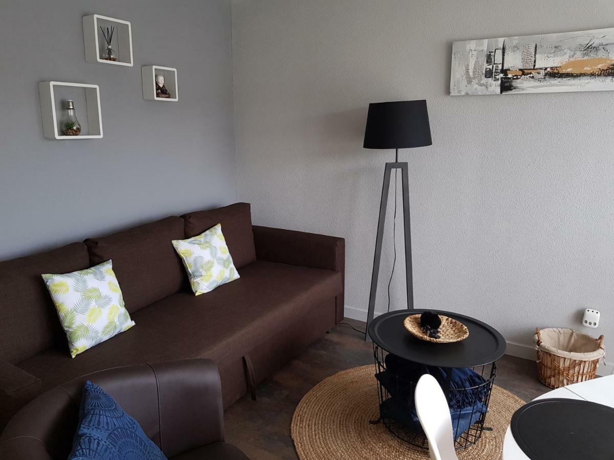 Marina Village Apartment *
